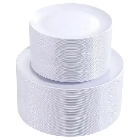 100 White Plastic Plates 1