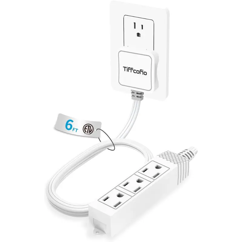 6Ft 3-Prong Flat Extension Cord With 3 Grounded Outlets 1