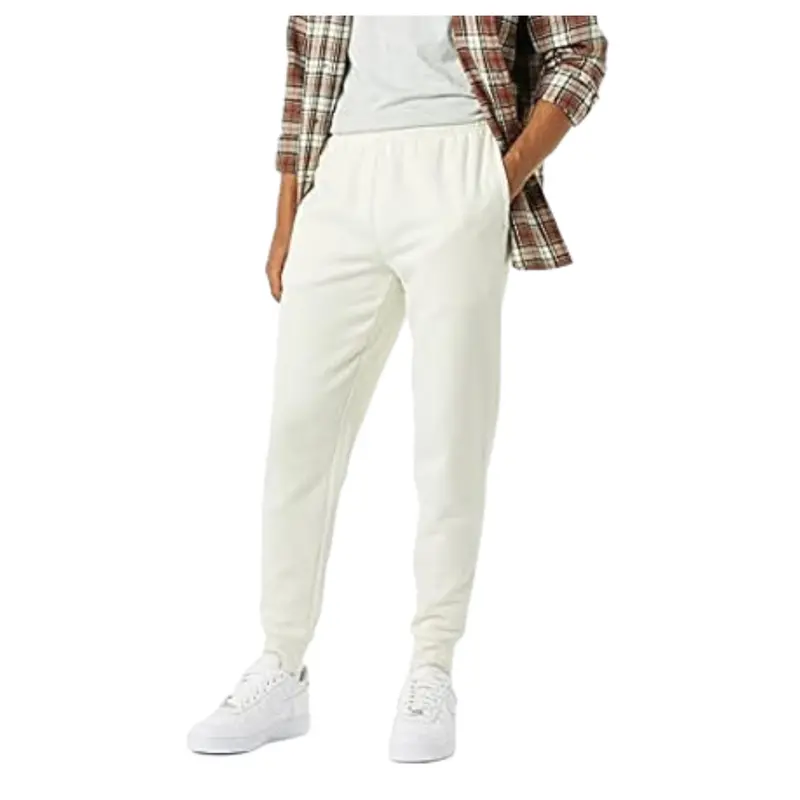 Amazon Essentials Men's Relaxed-Fit Fleece Joggers Sweatpants 1