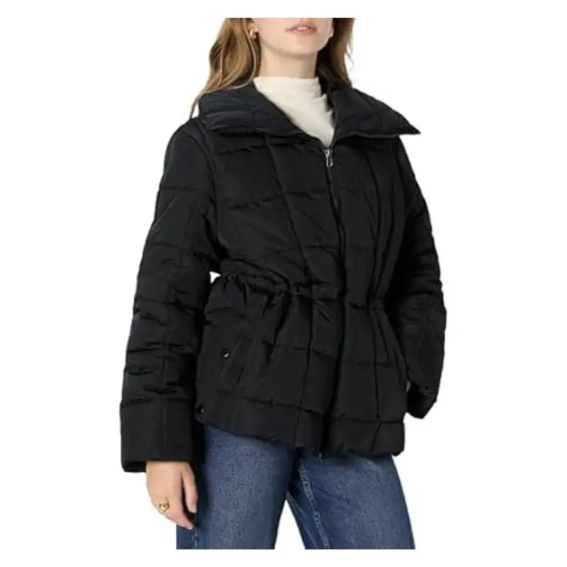 Amazon Essentials Women's Square Quilted Puffer Jacket 1