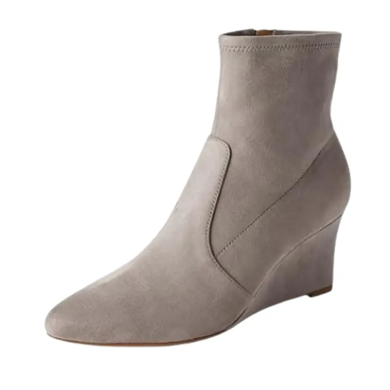 Amazon Essentials Women's Wedge Ankle Boots 1