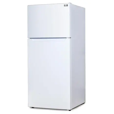 Black+Decker 18.1 Cu Ft Refrigerator Freezer With Ice Maker 1