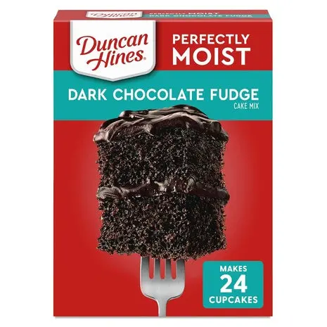 Duncan Hines Classic Dark Chocolate Fudge Cake Mix 1