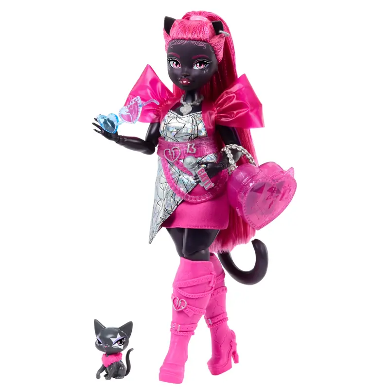Monster High Catty Noir Doll With Pet Cat Amulette And Accessories 1
