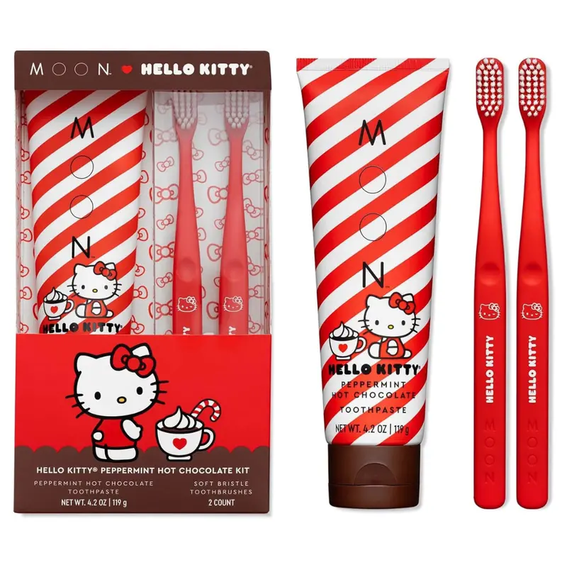 Moon X Hello Kitty Peppermint Hot Chocolate Tooth Brush Kit 1