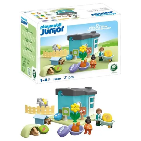 Playmobil Junior: Animal Home With Treat Dispenser 1