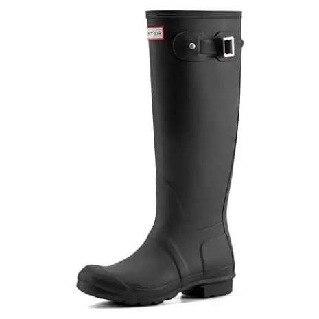 Save Big On Hunter, Ugg, Bearpaw And More Boots! 1