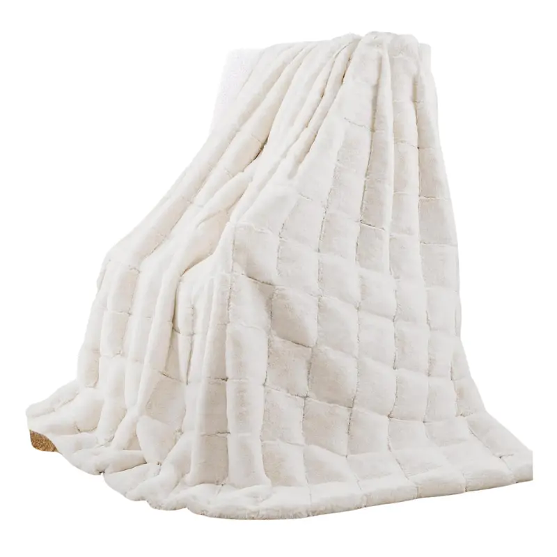 Soft Faux Fur 1000Gsm Ultra Thick Throw Blanket 1