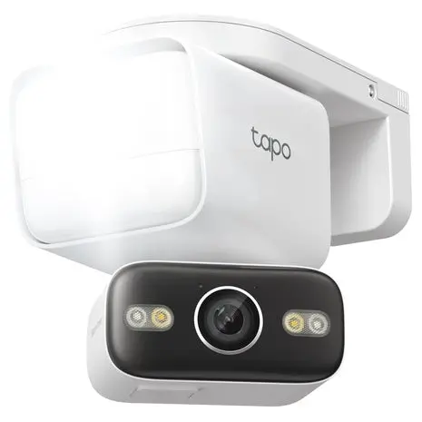 Tapo 2K Outdoor Pan/Tilt Wired Floodlight Security Camera 1