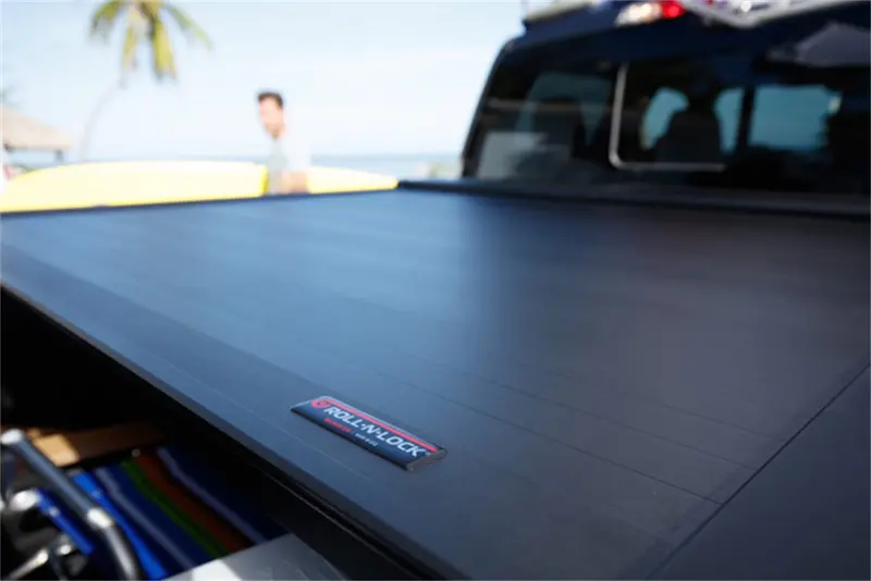 Roll-N-Lock E-Series Retractable Tonneau Cover – For 2015–2020 Ford F-150 (6'7" Bed) 1