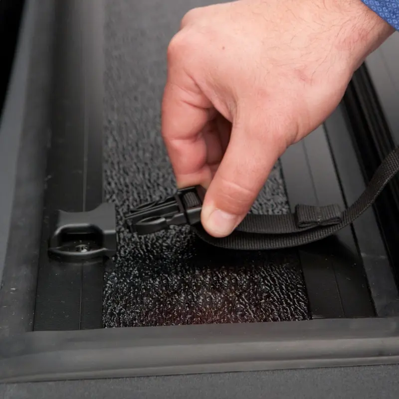 Undercover Flex Tonneau Cover For 2004–2015 Nissan Titan – 5.7Ft Short Bed Crew Cab 1